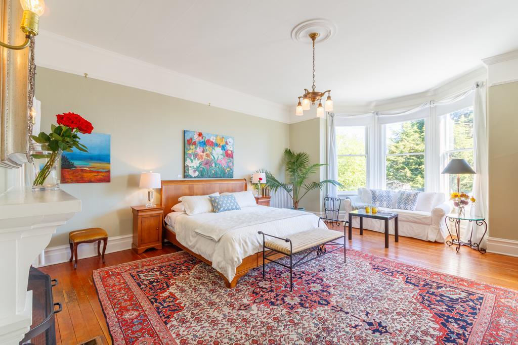 Fairholme Manor Inn Victoria Zewnętrze zdjęcie