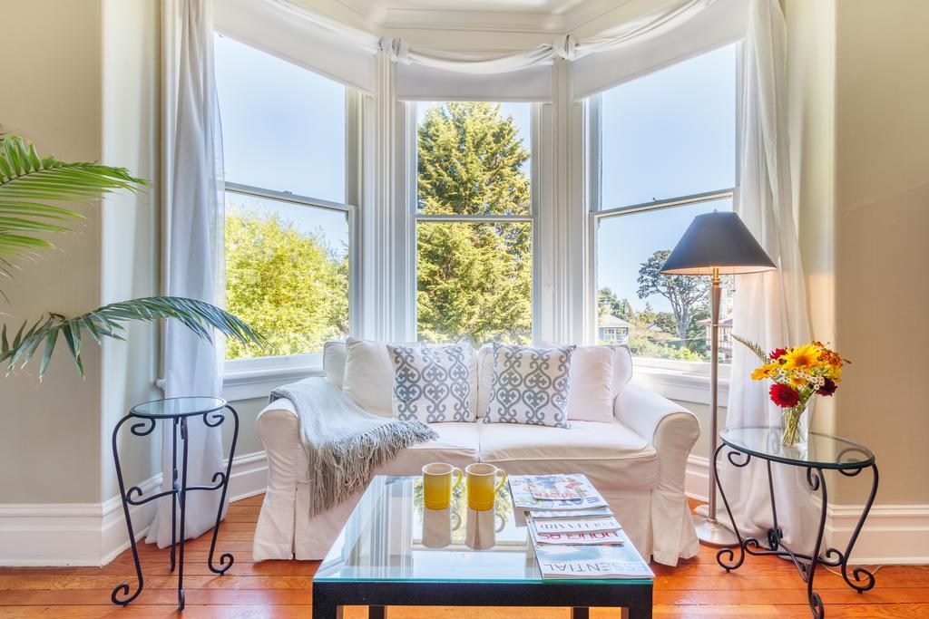 Fairholme Manor Inn Victoria Zewnętrze zdjęcie